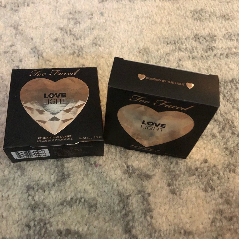 NIB Too Faced Love Light Highlighter - Picture 5 of 5